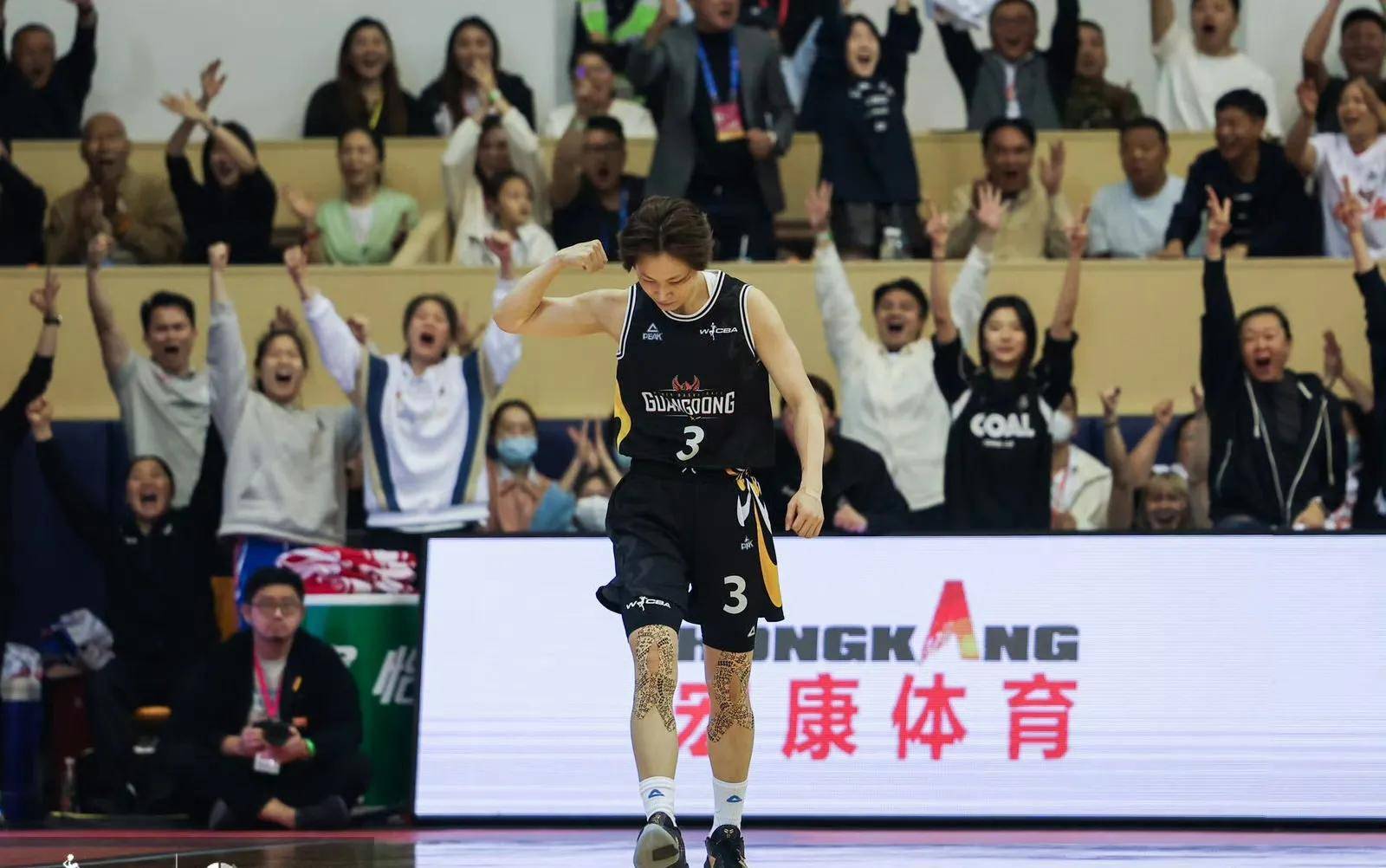  战狼队口号大全四句 