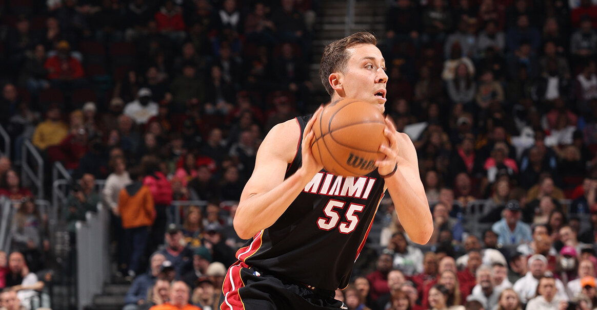 Yabo-蒂姆重返赛场，战术调整首场状态出色，热火观众沸腾！上演精彩一战的简单介绍