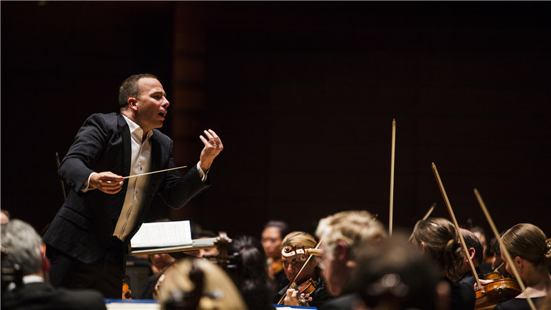 关于Ning回归赛场，势不可挡首场状态亮眼，巴黎圣日耳曼观众沸腾！的信息